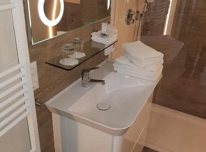 شقة Am Teich غروسشوناو